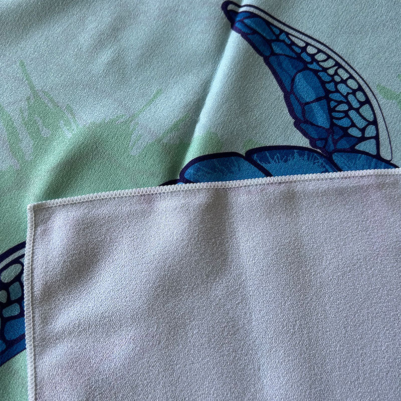 Beach towel with maritime star motif Kalsten
