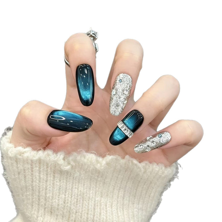 Elegant Decorative Nail Art Extensions