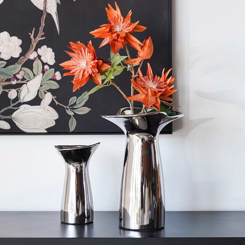 Elegant and modern ceramic vase Kalsten