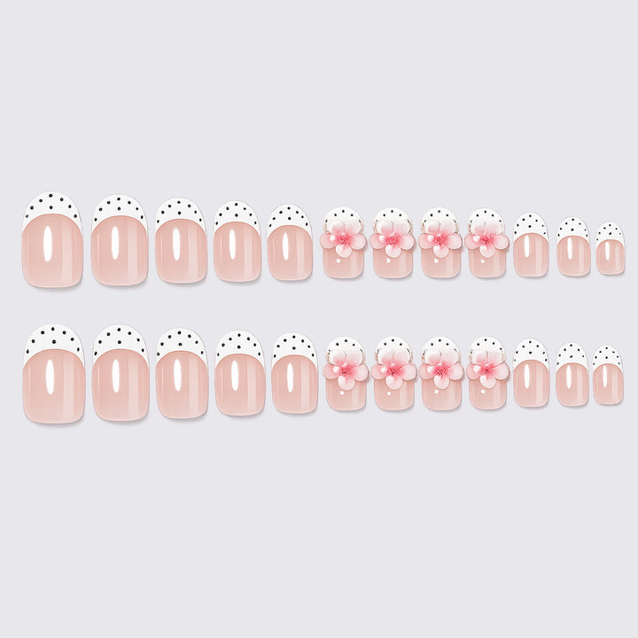 Detailed Floral Design Press-On Nails kalsten