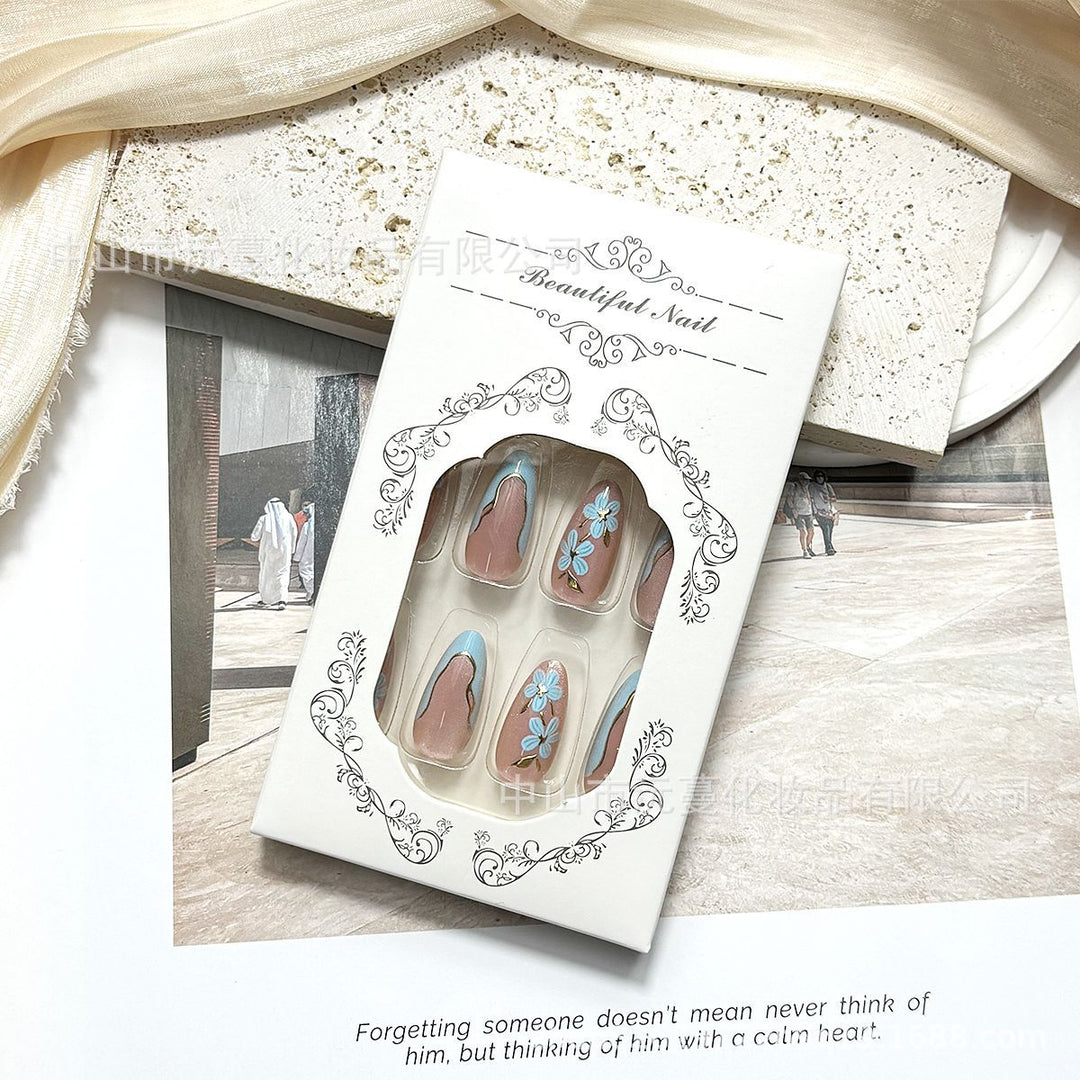 Fashionable Press-On Nail Set Kalsten