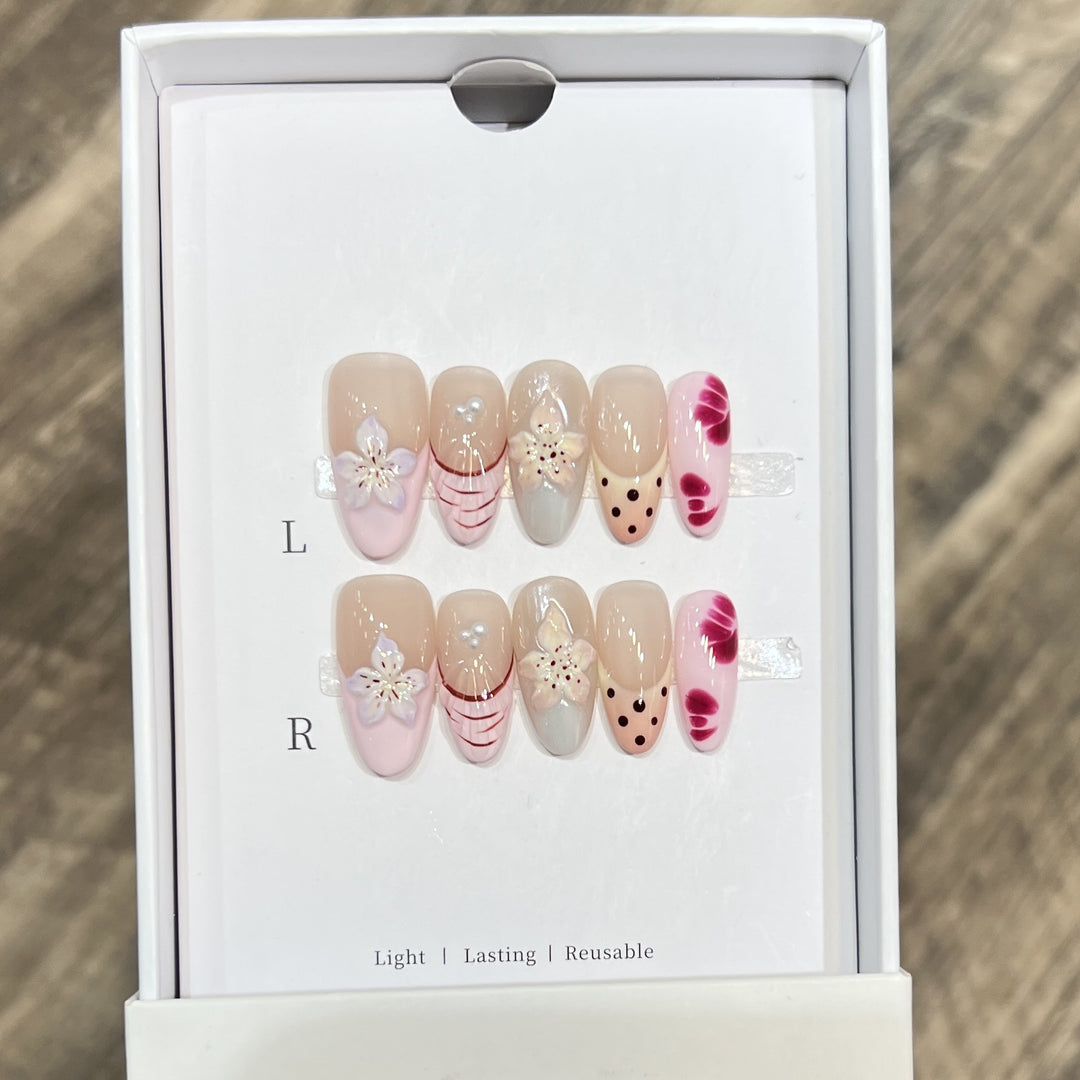 Reusable Press-On Nail Set Kalsten
