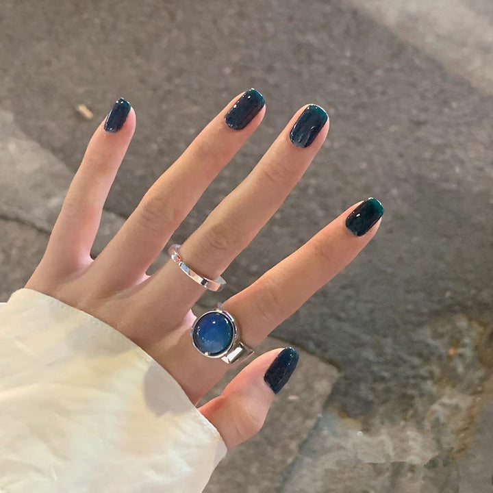 Glossy Press-On Nail Set