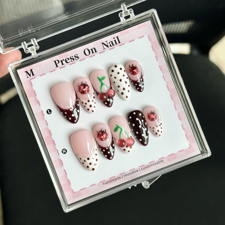 Artistic Reusable Press-On Nail Set