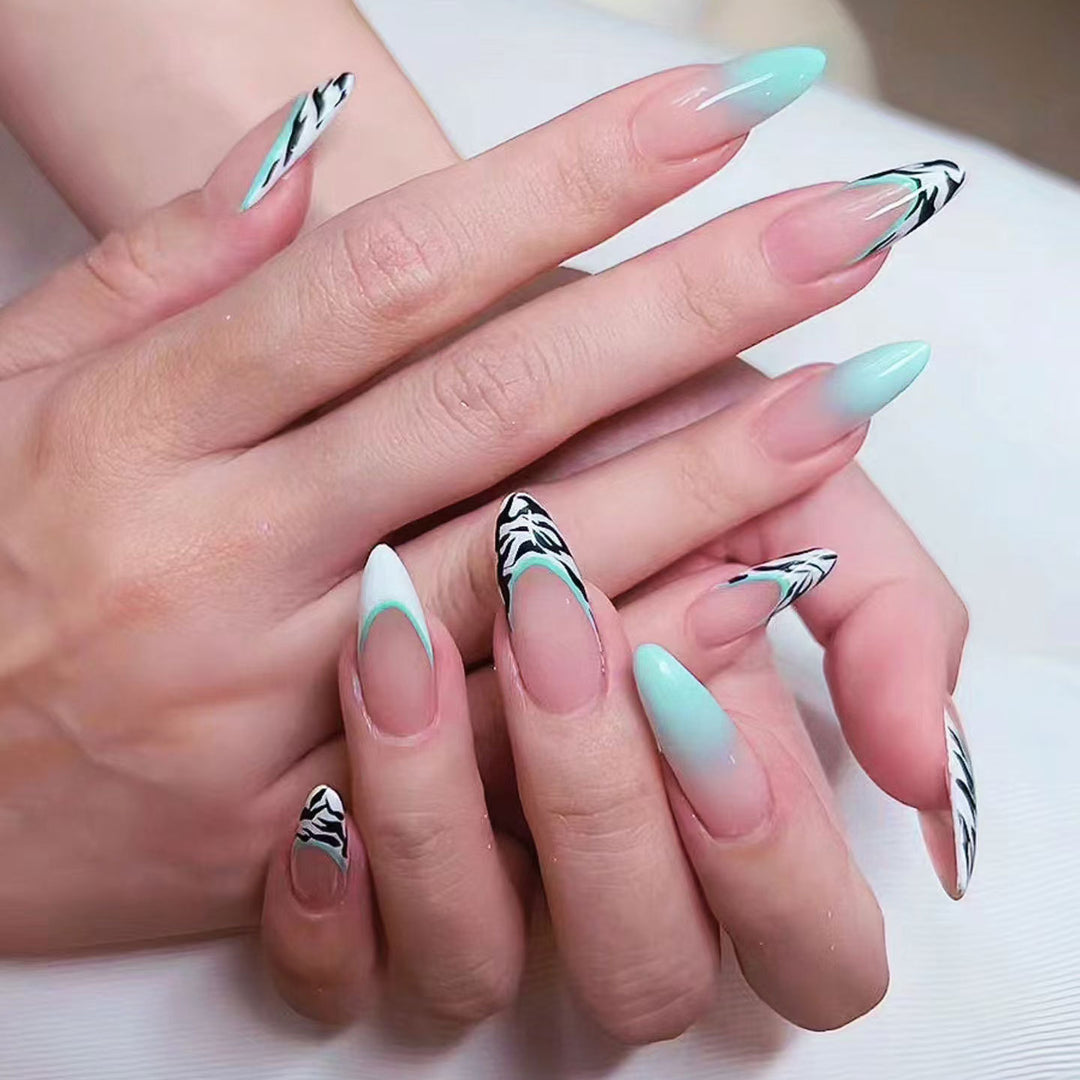 Artistic Nail Art Set