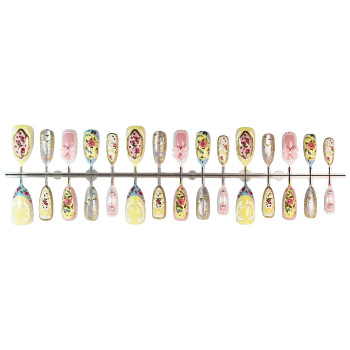 Art nail set with delicate flower and glitter decorations Kalsten