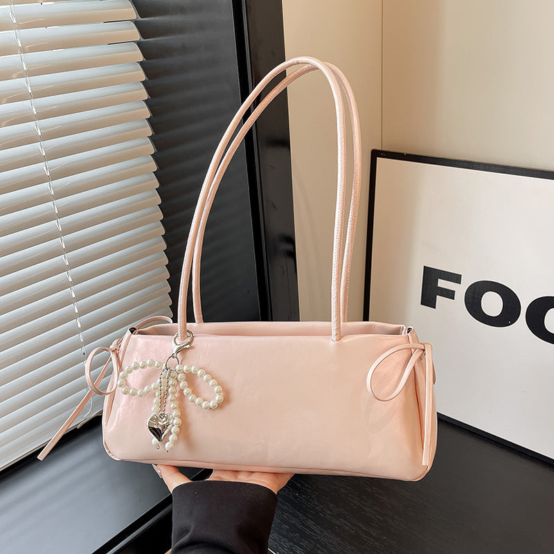 Elegant Pearl-Embellished Handbag