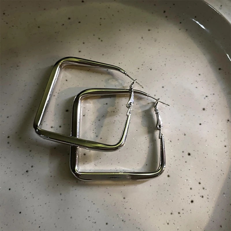 Fashionable Geometric Hoop Earrings Made of High-Quality Metal Kalsten