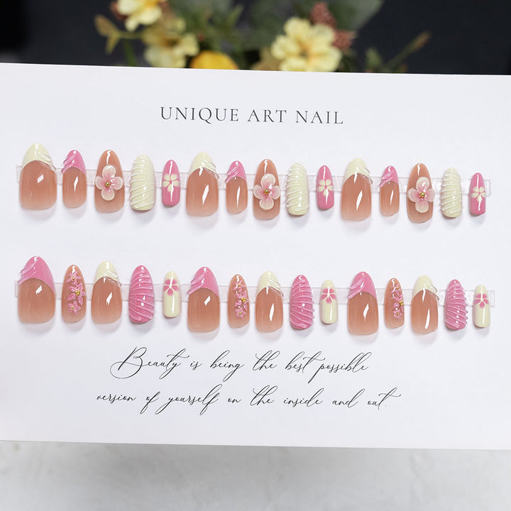 Decorative Floral Press-On Nail Set