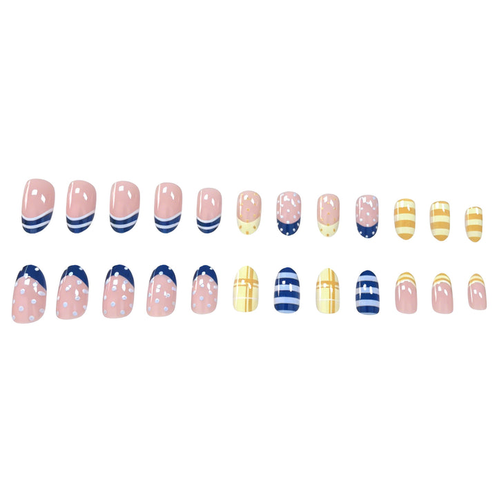 Trendy Geometric Nail Art Kalsten