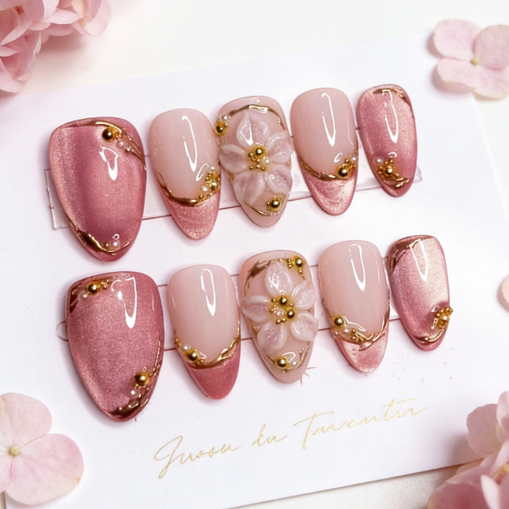 Floral-Inspired Press-On Nail Set Kalsten