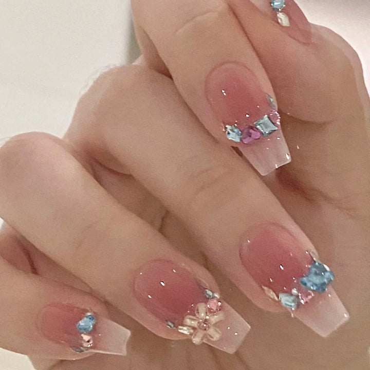 Elegant Decorative Flower-Embellished Press-On Nail Set