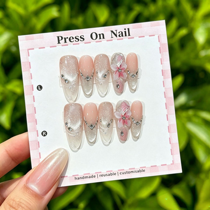 Artistic Press-On Nail Art Set with Star and Floral Accents