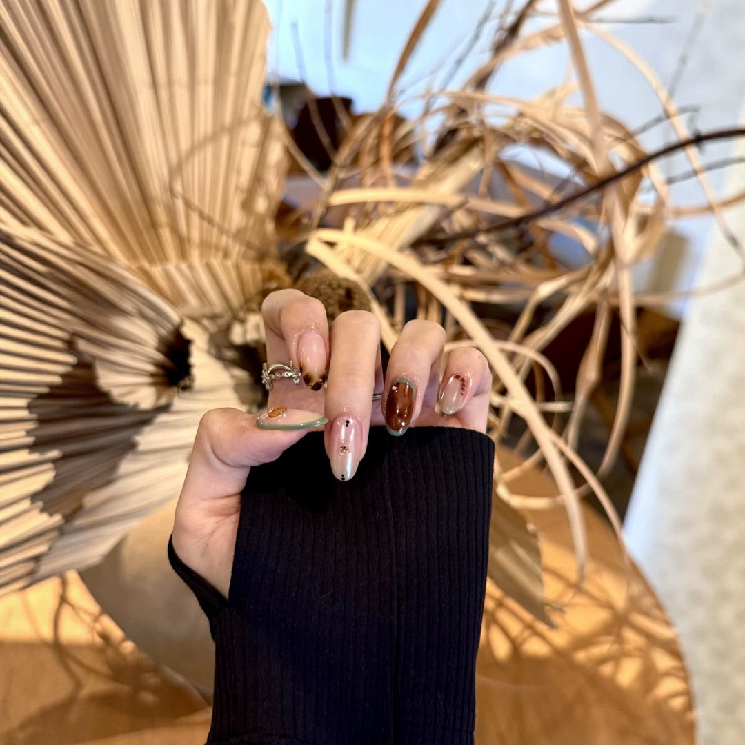 Stylish and Elegant Nail Extensions