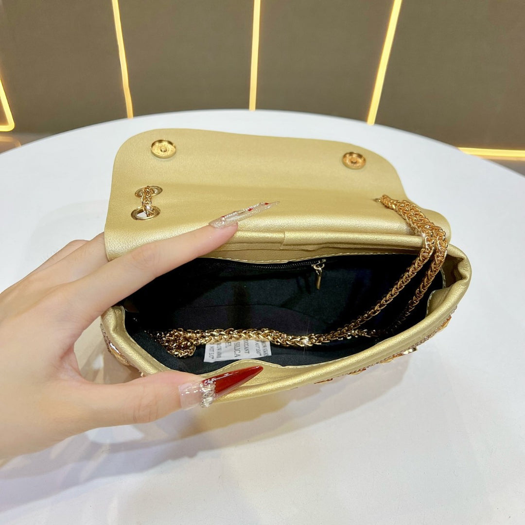 Glamorous Chain-Linked Evening Clutch