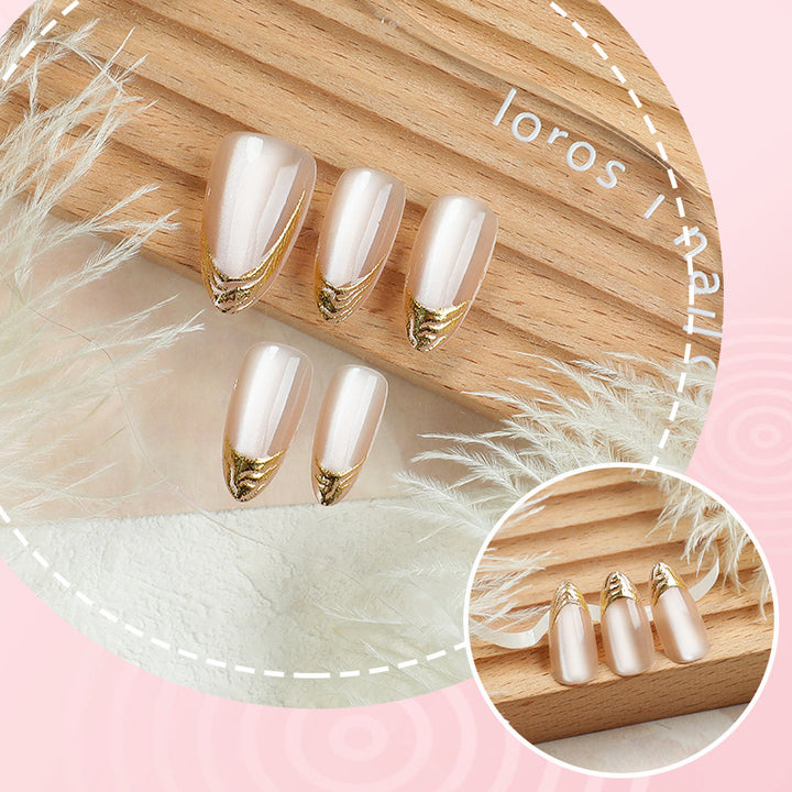 Elegant Golden Accent Press-On Nail Art Kalsten