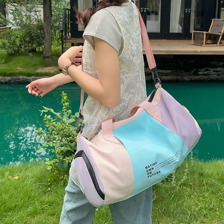 Sporty Functional Travel Duffel Bag Kalsten