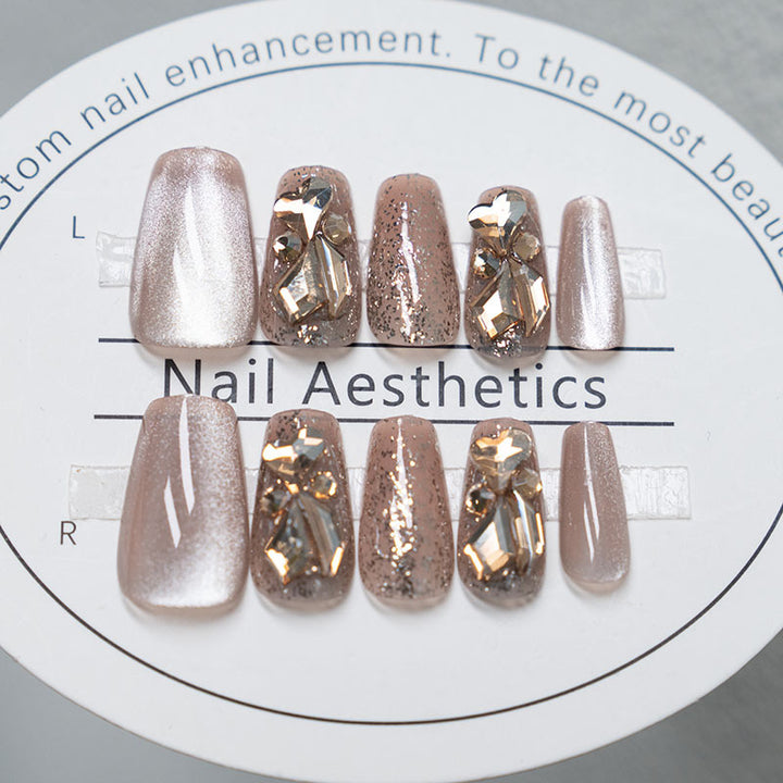 Glamorous Nail Art Extensions