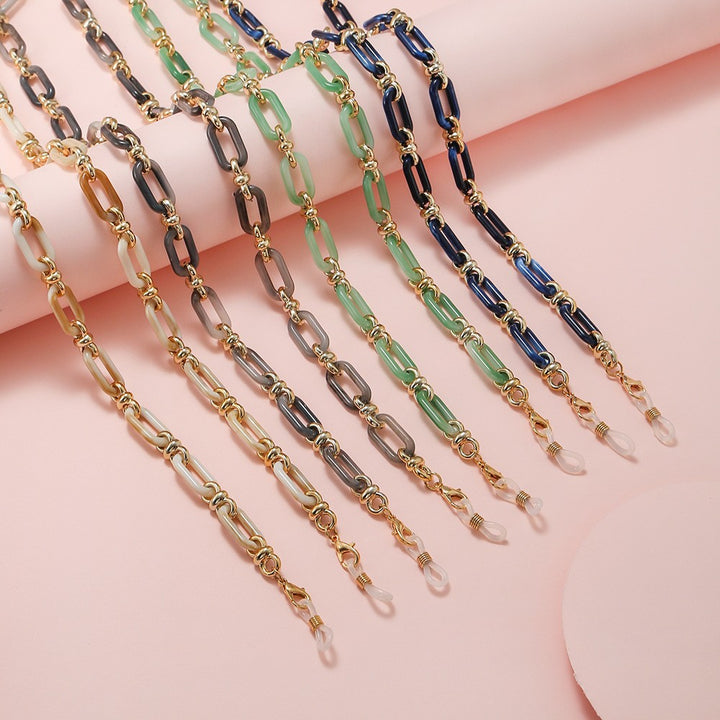 Fashionable sunglasses with chain pendant Kalsten