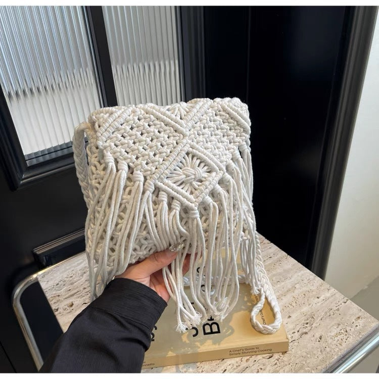 Hand-knotted Macrame Shoulder Bag Kalsten