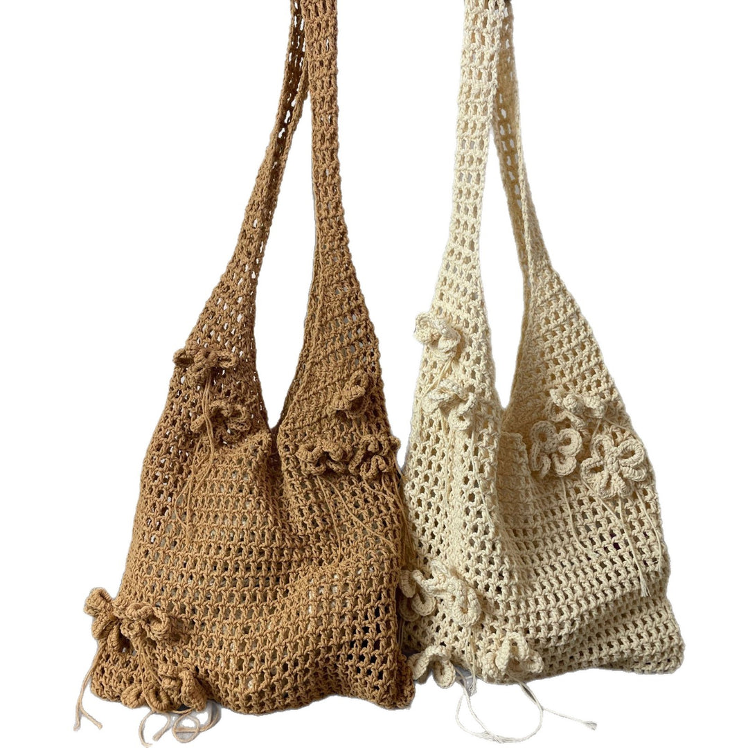 Hand-knotted crossbody bag with floral pattern Kalsten
