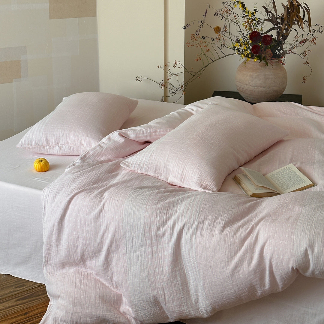 Bedding set made of double-layer cotton gauze with light duvet and pillowcase