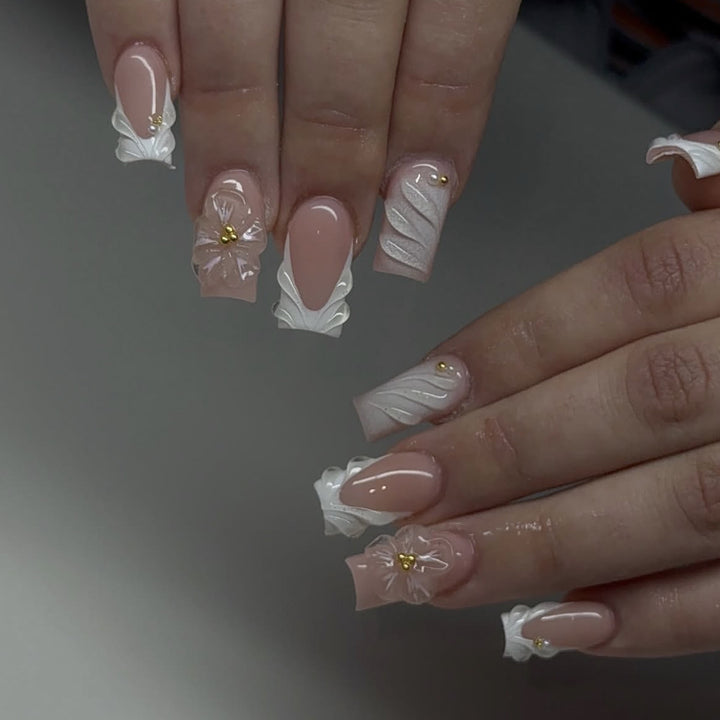 Elegant Floral 3D Acrylic Nail Art Kalsten