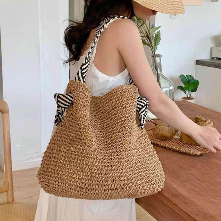 Handcrafted Trendy Straw Bag Kalsten