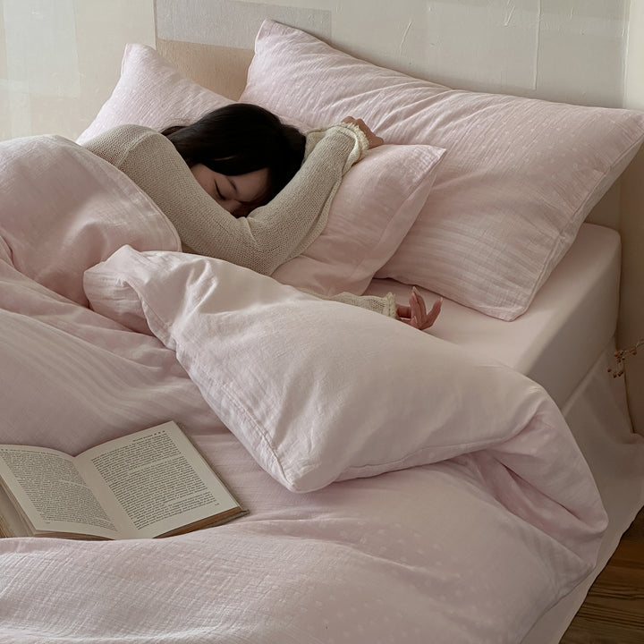 Bedding set made of double-layer cotton gauze with light duvet and pillowcase