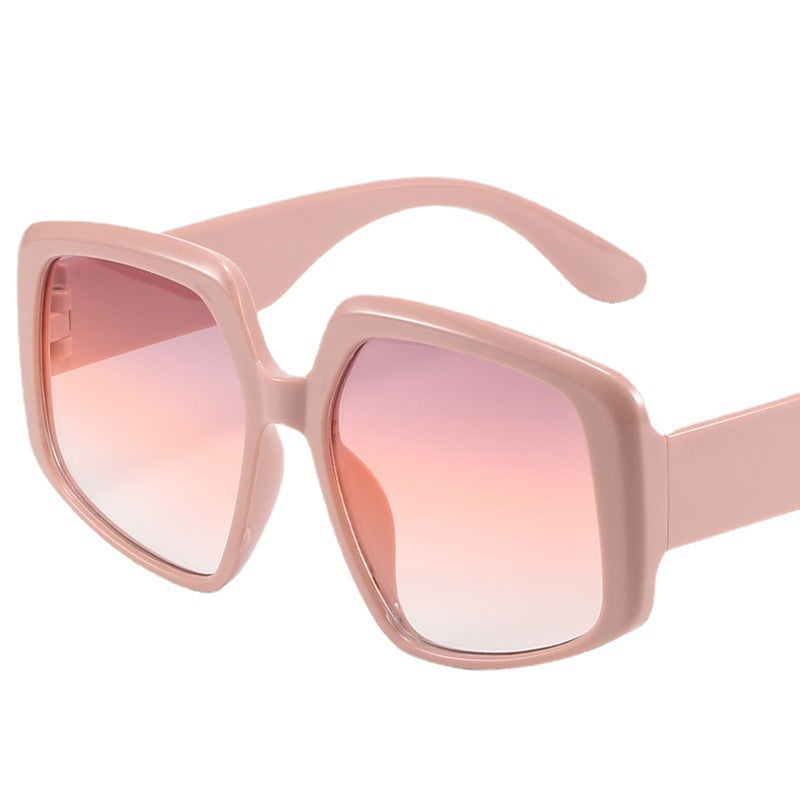 Women's modern square sunglasses with high-quality UV protection technologies Kalsten