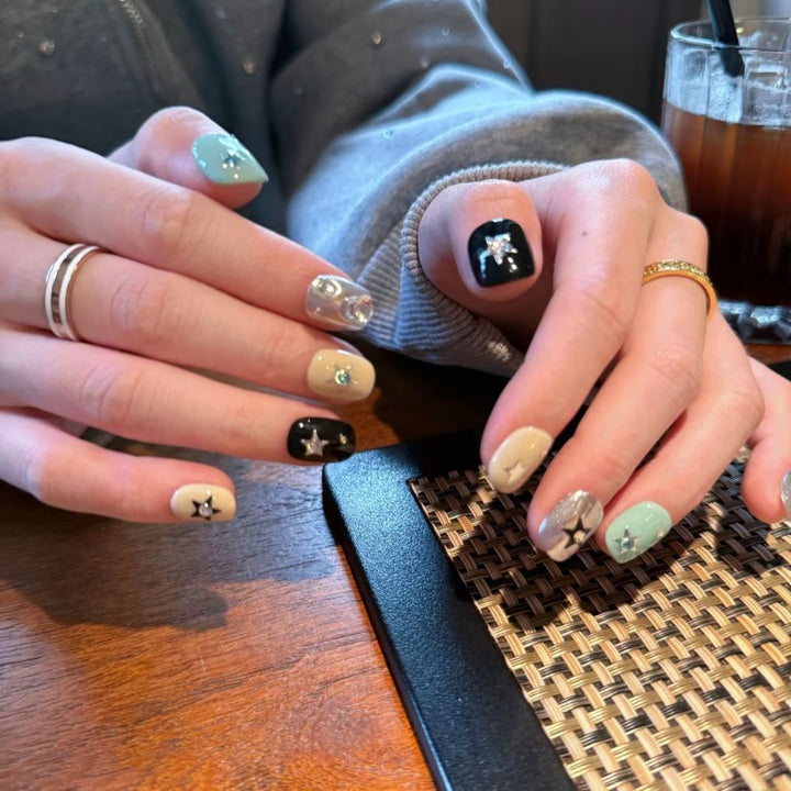 Artistic Nail Art Set  1791717425