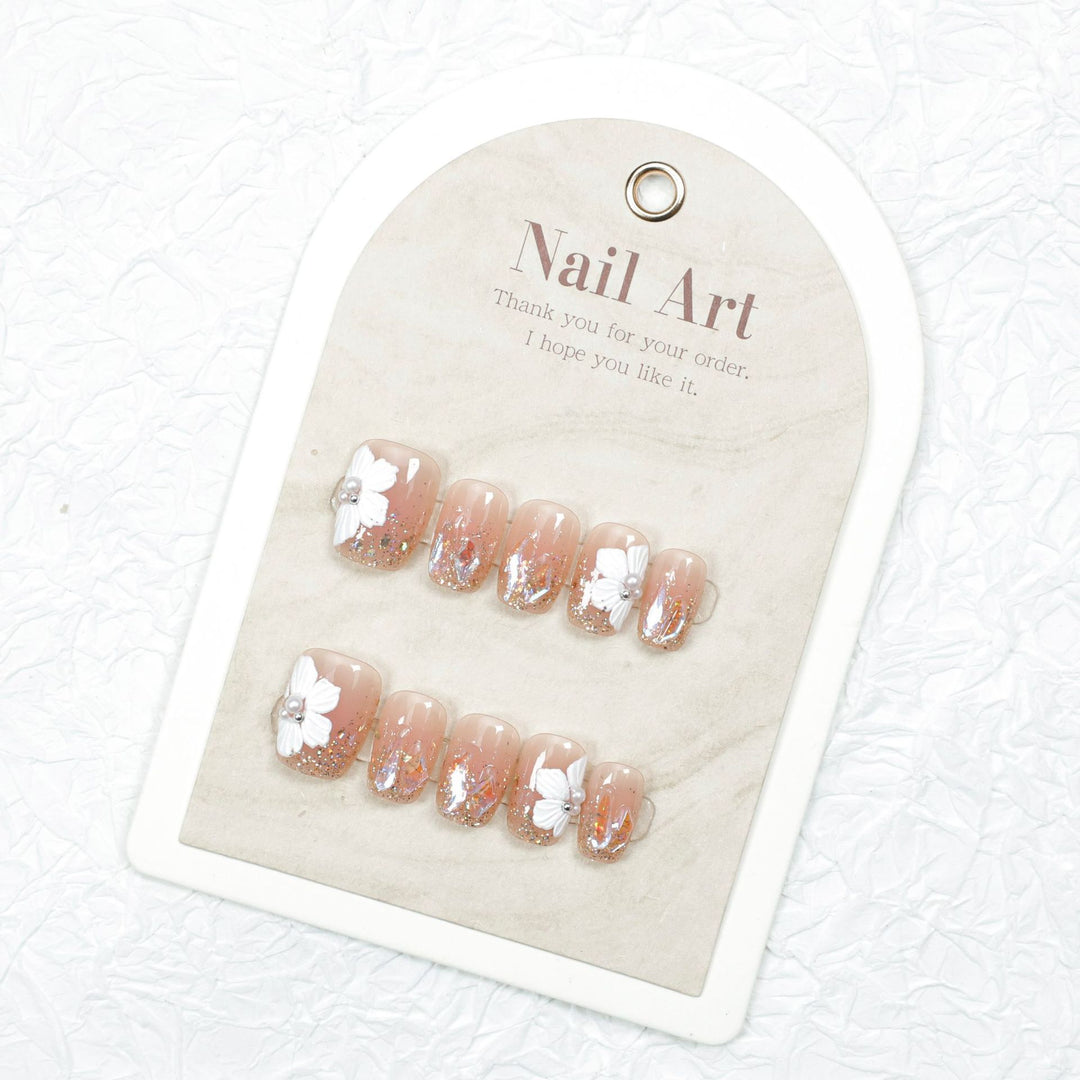 Artistic Floral-Embellished Press-On Nail Design Kalsten