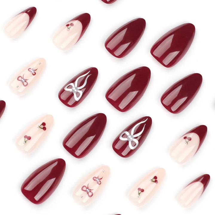 Glamorous stiletto nails with delicate accents Kalsten