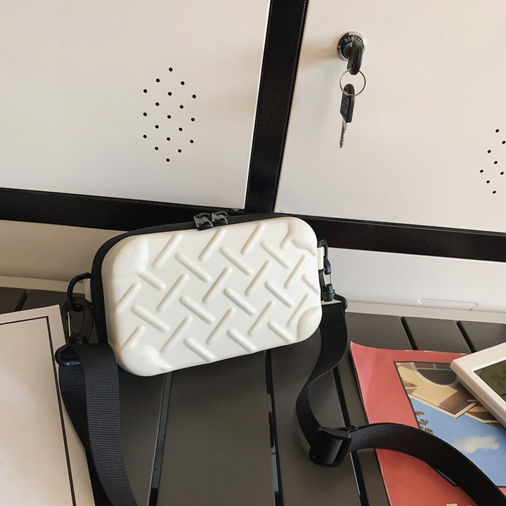 Versatile Water-Resistant Crossbody Bag Kalsten