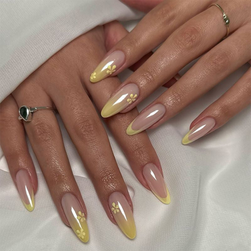 Floral Accent Gel Nail Art Kalsten
