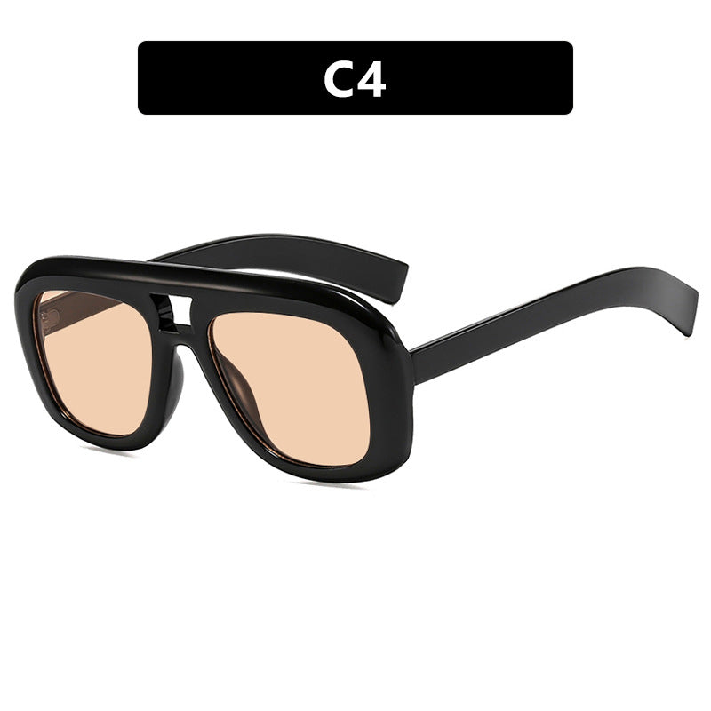 Women's striking sunglasses in elegant style Kalsten