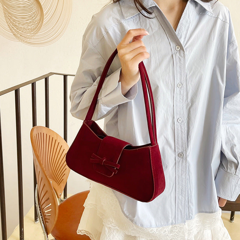 Elegant Bow-Detail Velvet Handbag Kalsten