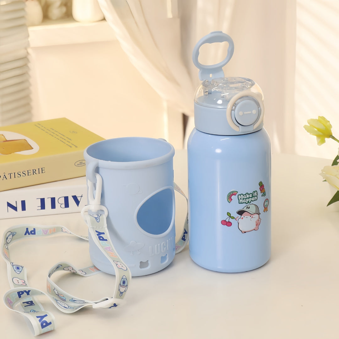 Creative water bottle with practical carrying strap Kalsten