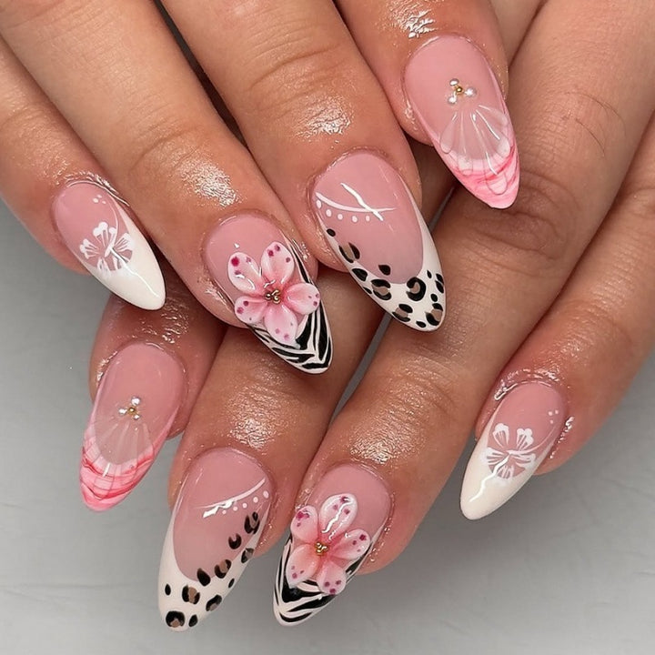 Artificial nail set with floral and leopard designs Kalsten