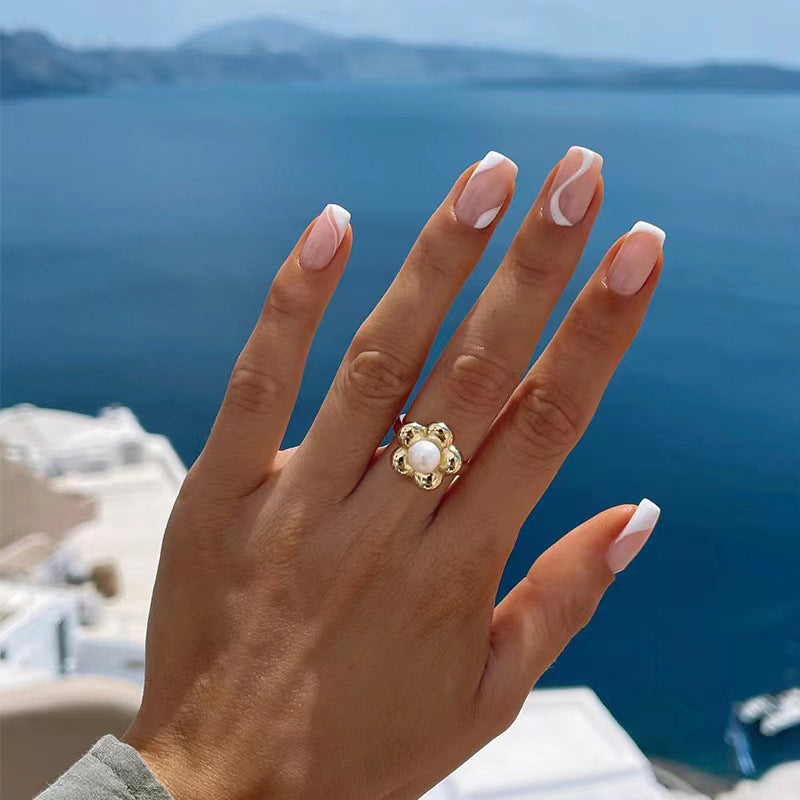 Artificial nails with floral minimalism Kalsten