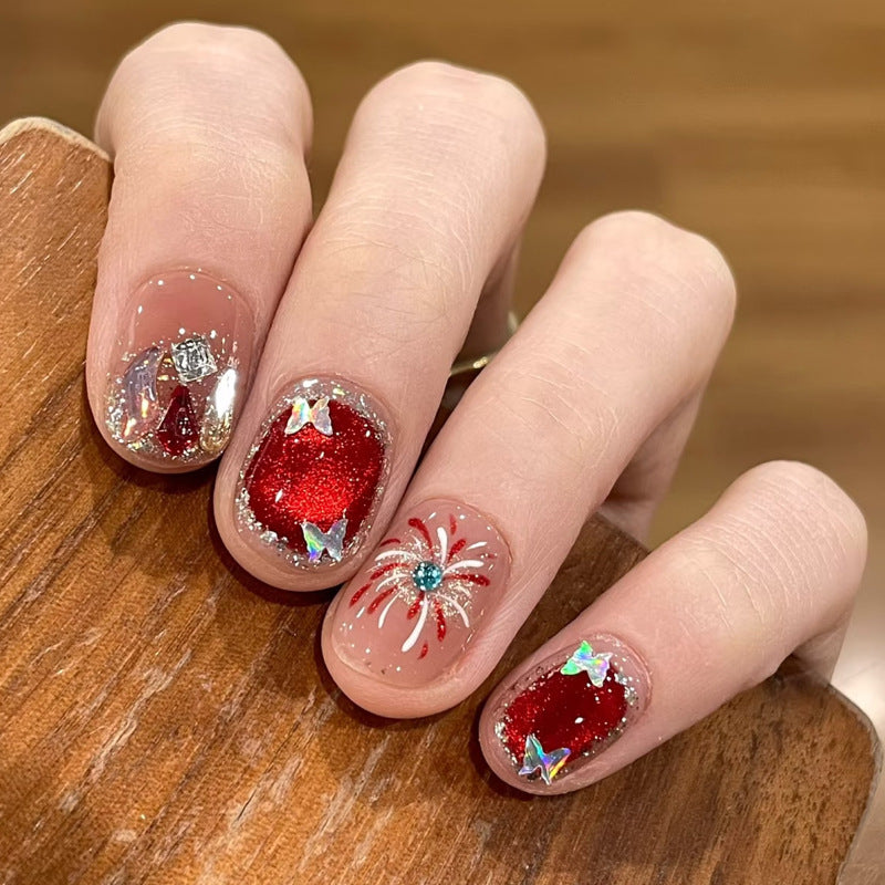 Nail set with sparkly glitter and creative design accents Kalsten