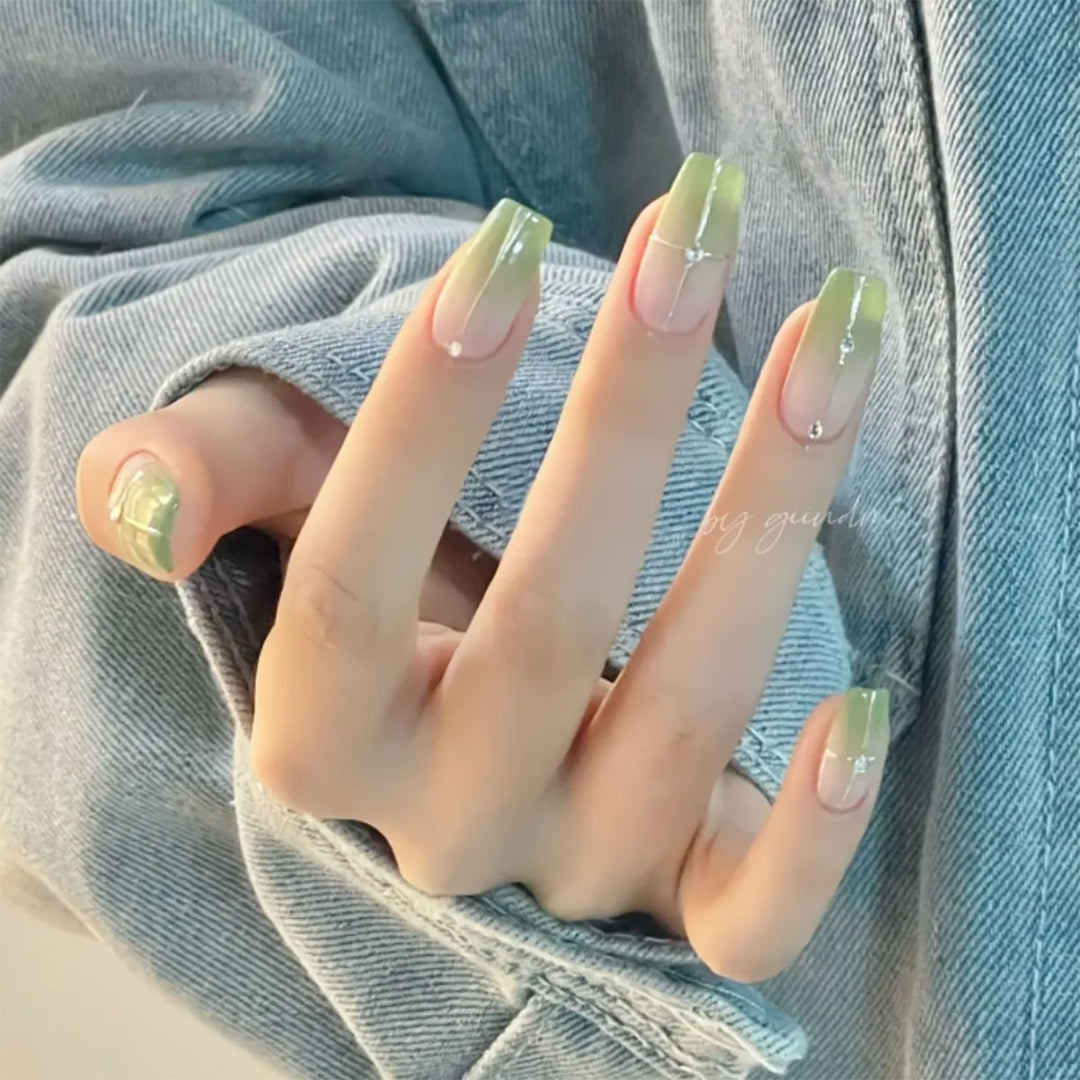 Stylish Acrylic Nail Art