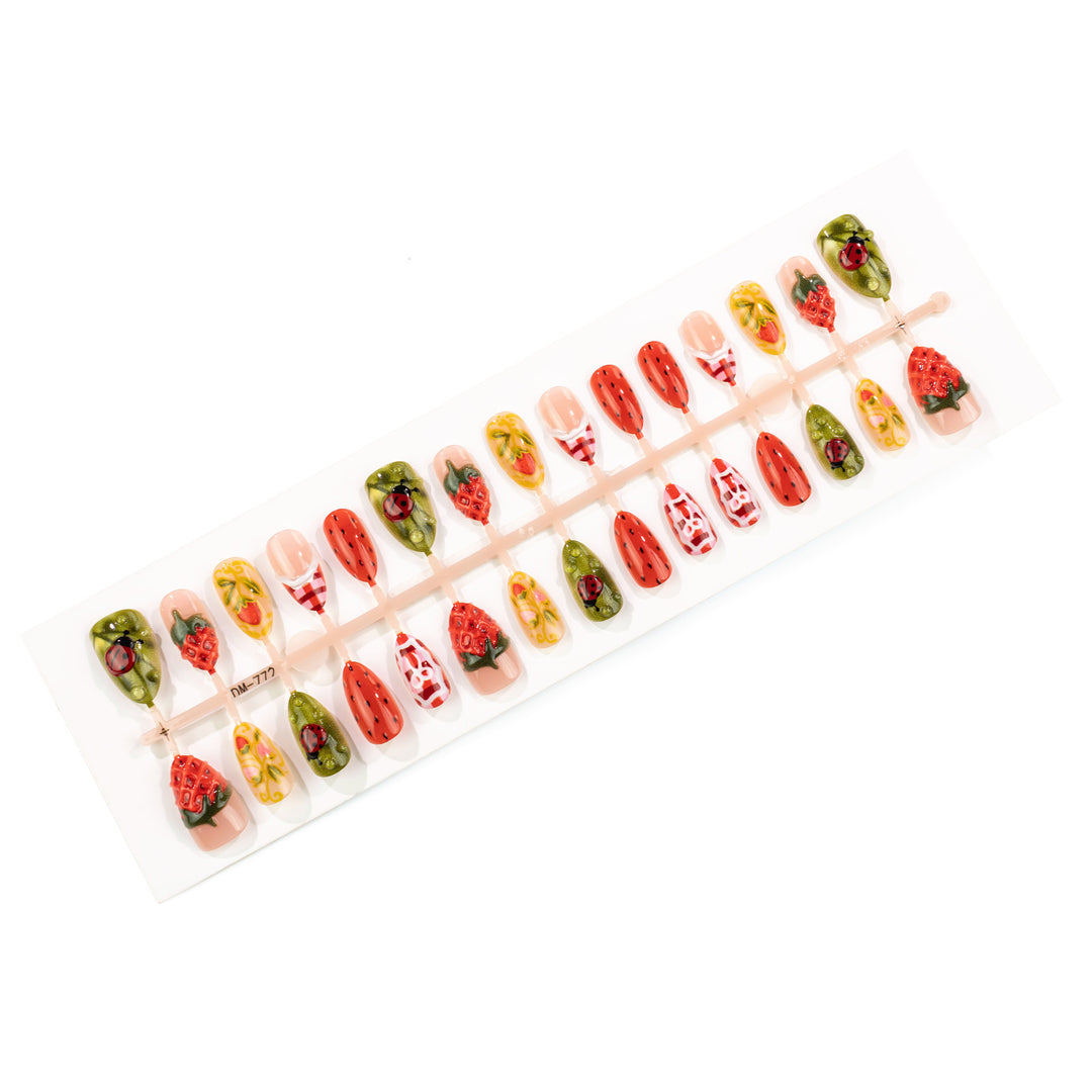 Artistic Strawberry-Themed Press-On Nail Art Set Kalsten