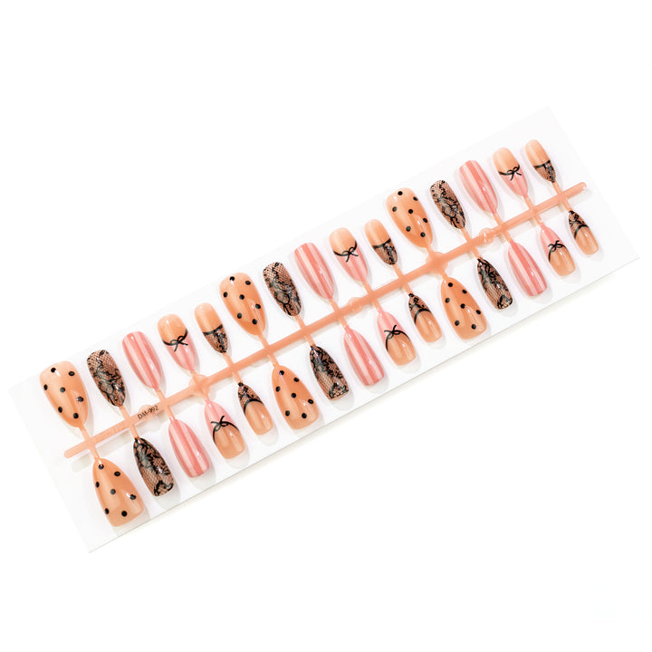 Elegant Lace-Inspired Press-On Nail Set Kalsten