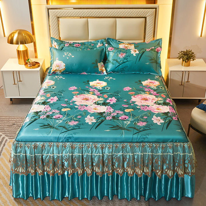 Ladies daybed cover with playful bear motif Kalsten