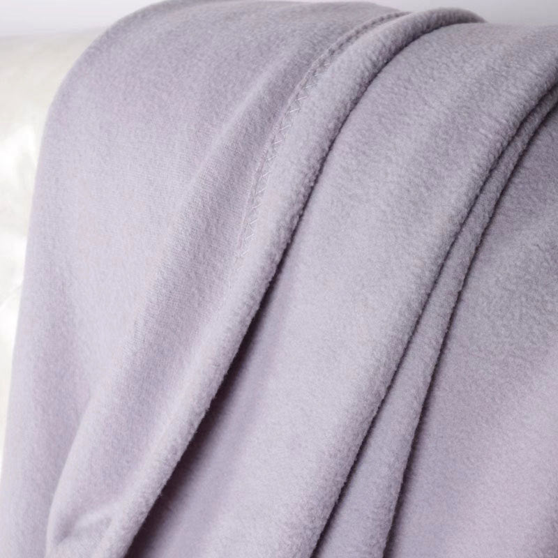 Ladies luxurious and cuddly living room blanket Kalsten