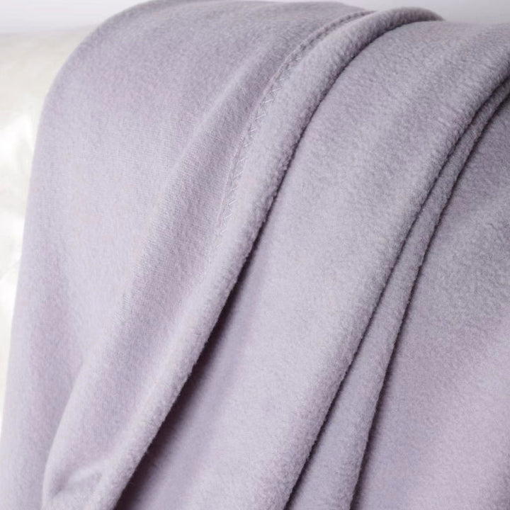 Ladies luxurious and cuddly living room blanket Kalsten