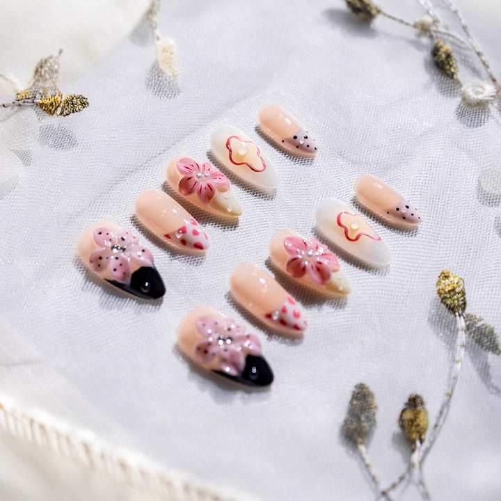 Floral Decorative Press-On Nail Kit