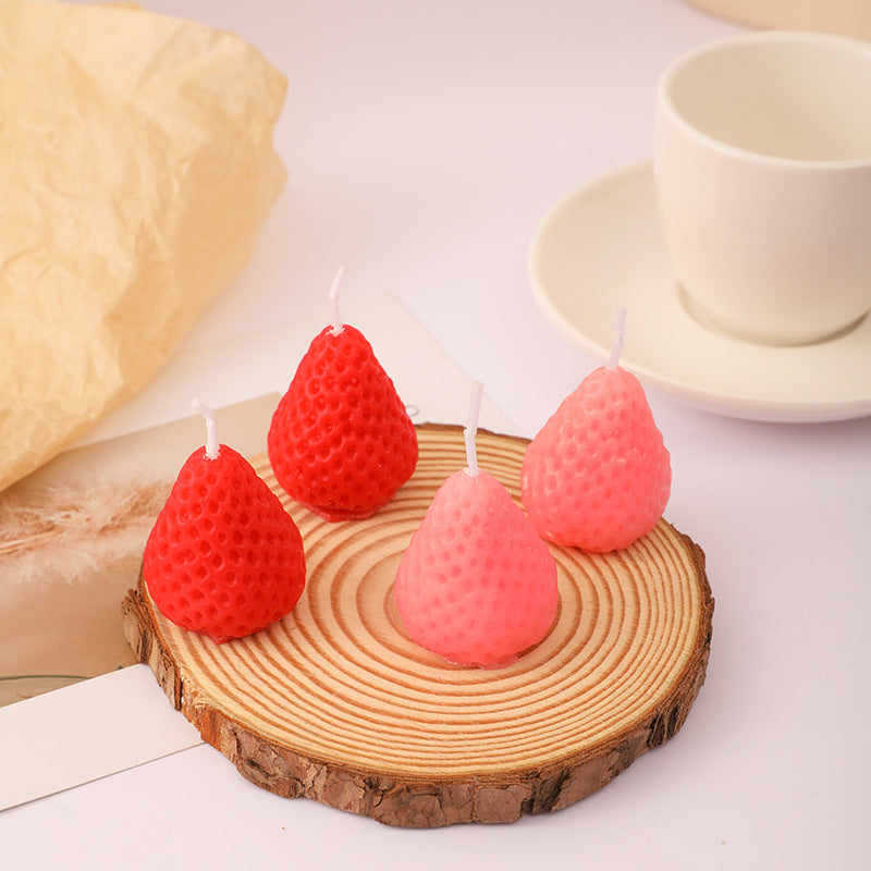 Hand-Poured Strawberry-Shaped Scented Decorative Soy Candle Set