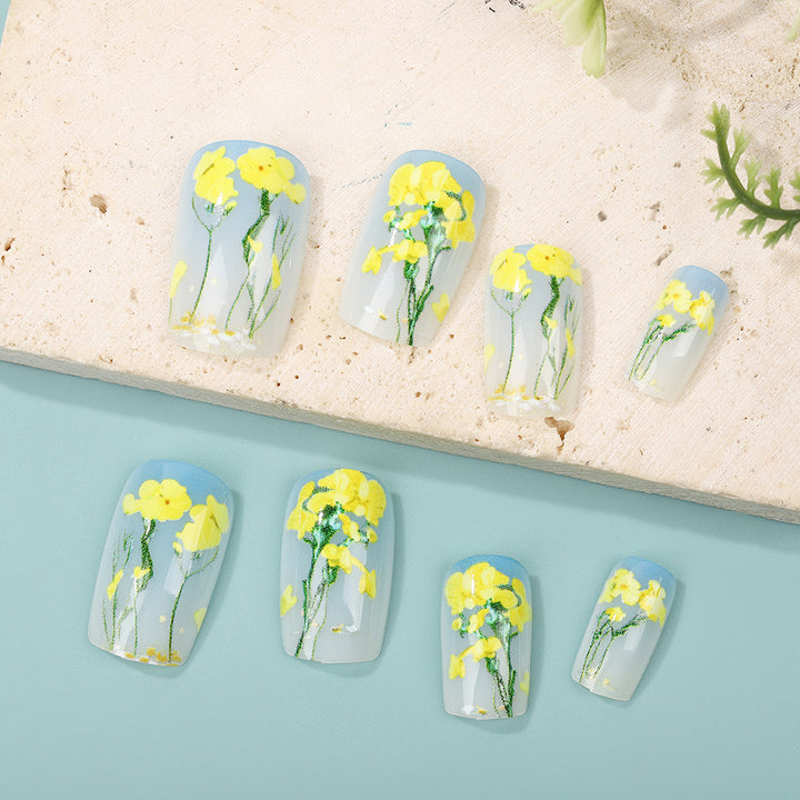 Artificial nail tips in floral design Kalsten